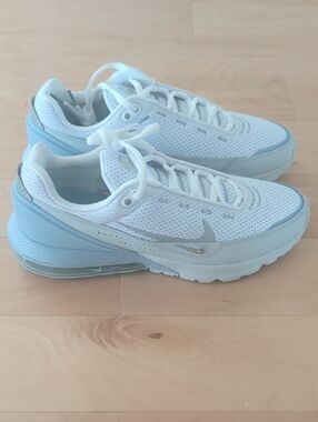 Brand New Air Max Pulse - Men's Size 11